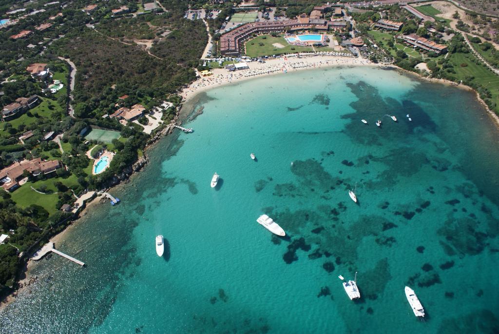 Domus Corallia-Luxury Rooms Porto Rotondo Bagian luar foto