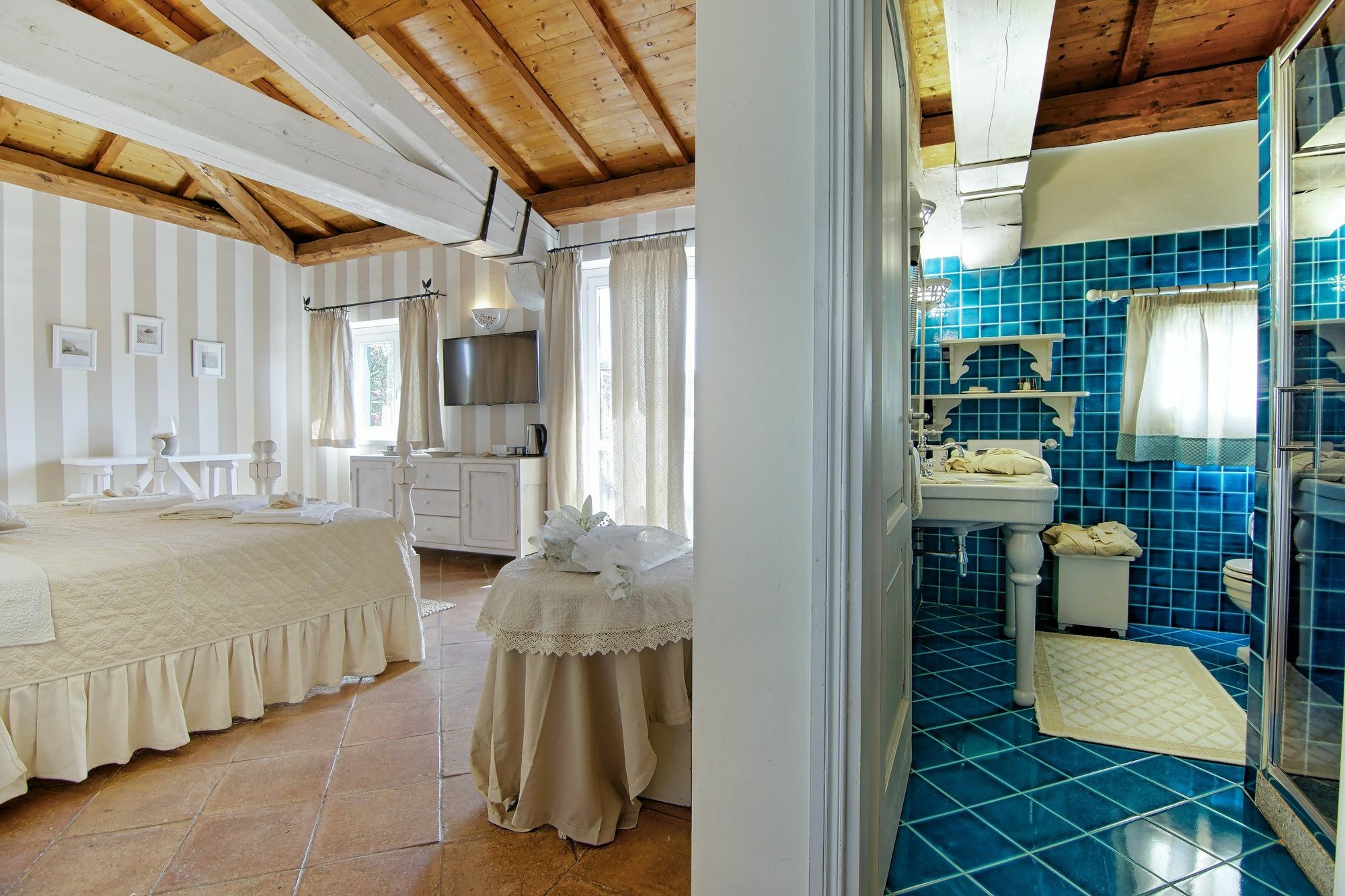 Domus Corallia-Luxury Rooms Porto Rotondo Bagian luar foto