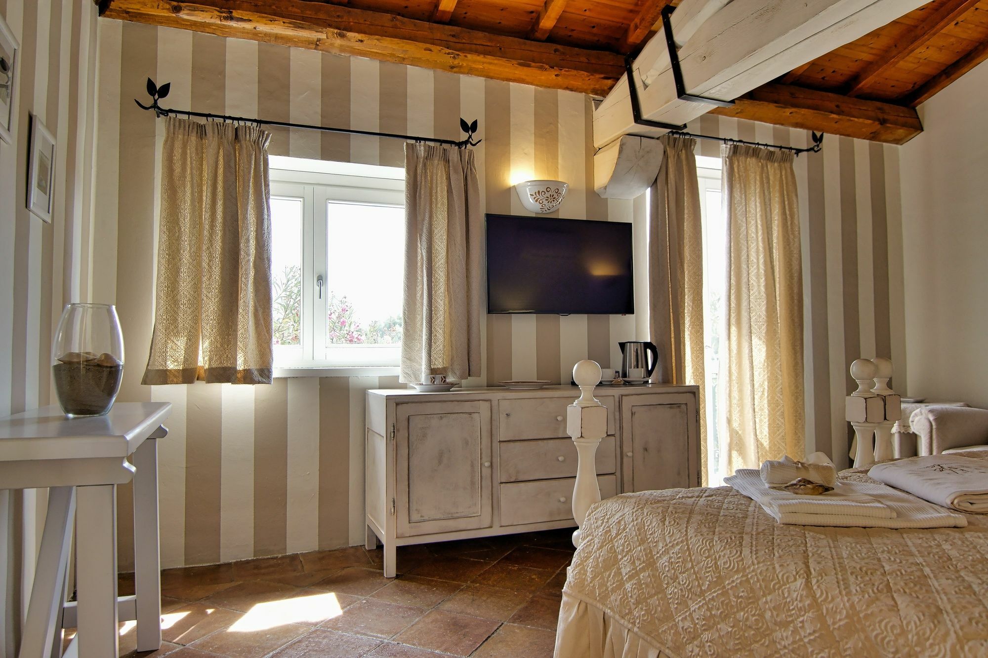 Domus Corallia-Luxury Rooms Porto Rotondo Bagian luar foto